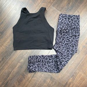 Athleta Salutation Stash Pocket II Capri Leopard